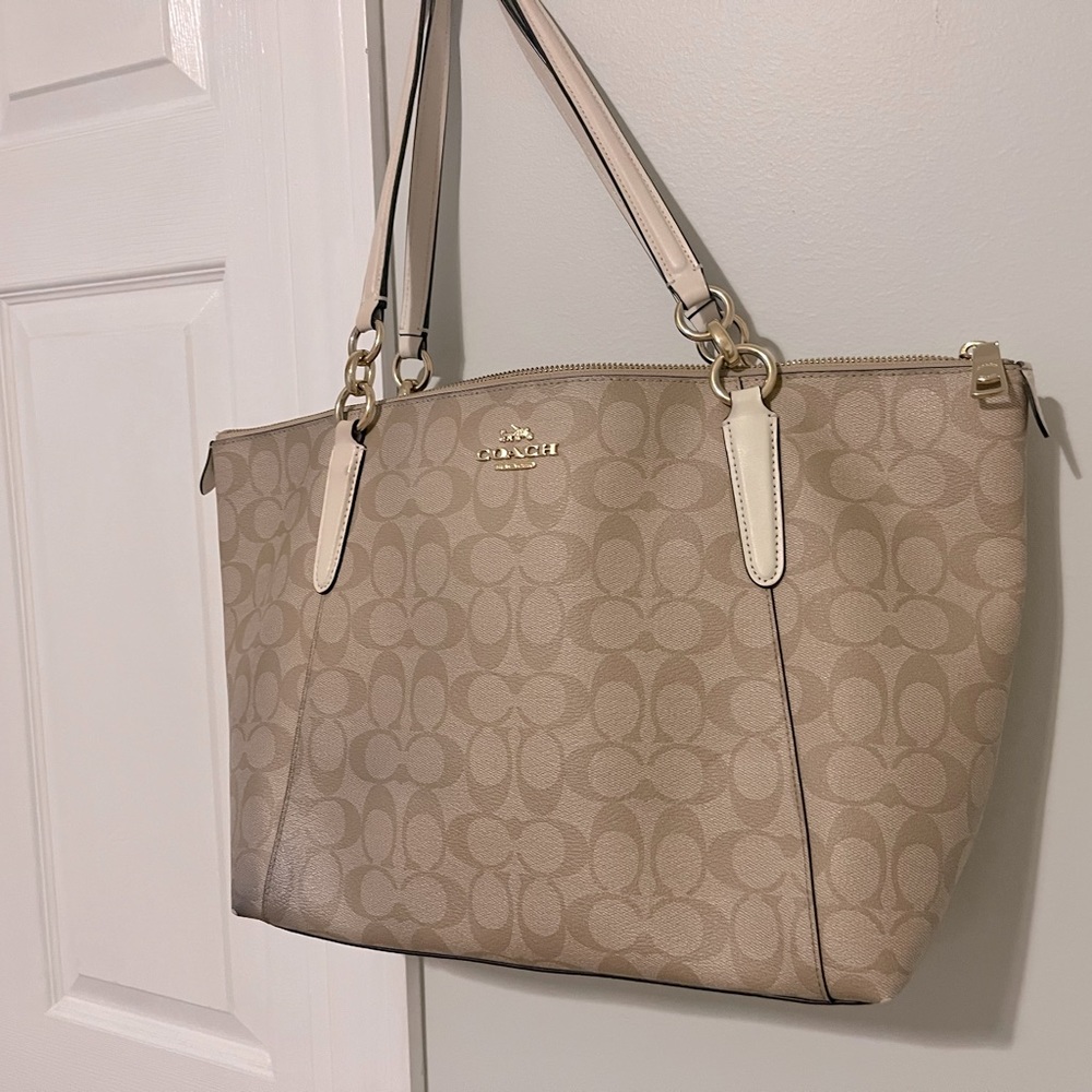 Coach tote bag